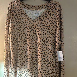 Croft & Barrow women's new animal spot sweater Size XL